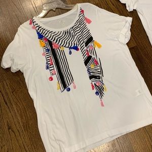 Kate Spade fun T-shirt in size XL. Worn 2-3 times.